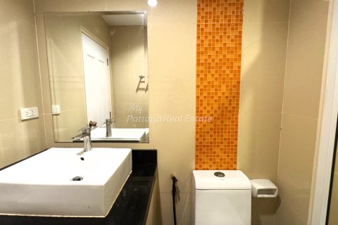 Studio in the Condo in Bang Lamung, Thailand № 205085 - photo 9