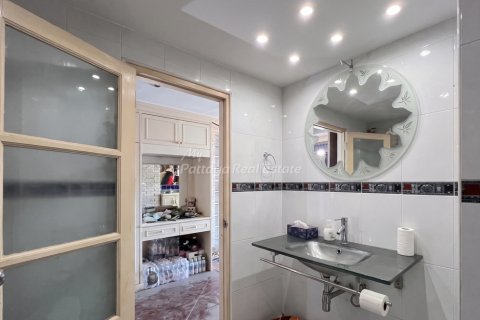 Кондоминиум с 2 спальнями в Банг Ламунге, Таиланд № 205091 - фото 9