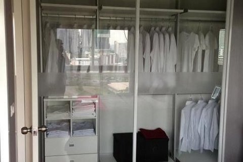 Studio dans le Condo à Huai Khwang, Bangkok, Thaïlande № 154484 - photo 2