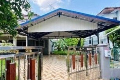 Studio dans le Condo à Ban Lam Luk Ka, Thaïlande № 154478 - photo 4