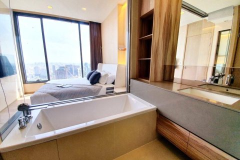 Студия в кондо в Ваттхане, Бангкок, Таиланд № 154483 - фото 4