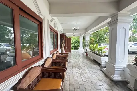 Maison à Pak Kret, Thaïlande 10 chambres № 171041 - photo 23