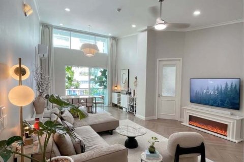 Кондоминиум с 3 спальнями в Ваттхане, Бангкок, Таиланд № 171042