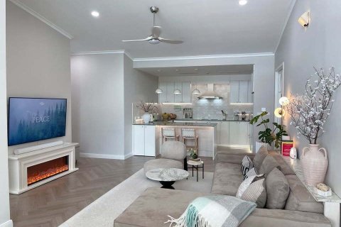 Кондоминиум с 3 спальнями в Ваттхане, Бангкок, Таиланд № 171042 - фото 2