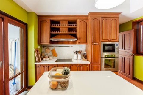 Villa à Pattaya, Thaïlande 4 chambres № 136814 - photo 13