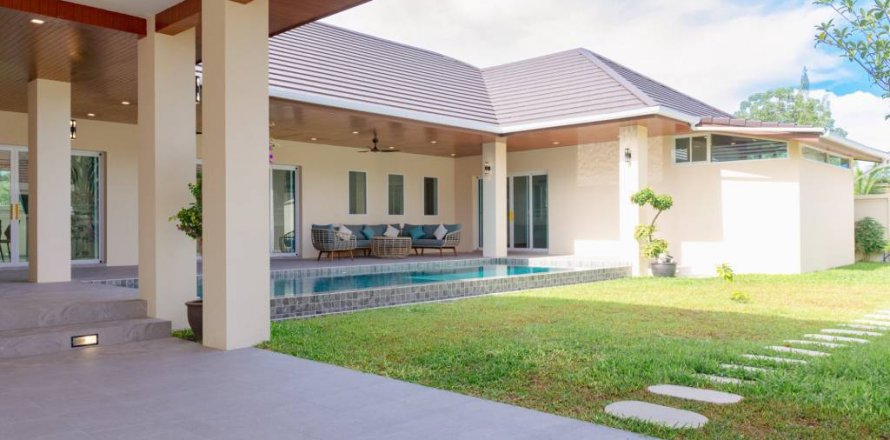 Вилла в Хуа Хине, Таиланд с 3 спальнями № 144263