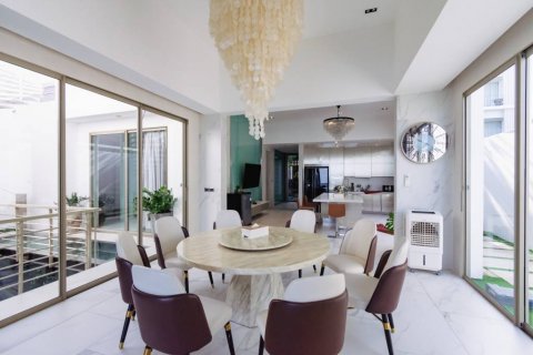 Вилла в Ча-аме, Таиланд с 7 спальнями  № 144265 - фото 4