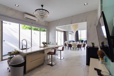 Вилла в Ча-аме, Таиланд с 7 спальнями  № 144265 - фото 7