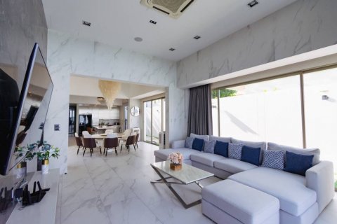 Вилла в Ча-аме, Таиланд с 7 спальнями  № 144265 - фото 2