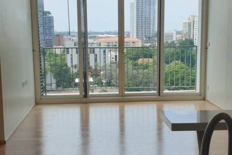 Condo in Khlong Toei, Bangkok, Thailand, 3 bedrooms  № 160562