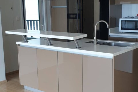 Condo in Khlong Toei, Bangkok, Thailand, 3 bedrooms № 160562 - photo 7