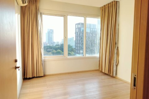 Condo in Khlong Toei, Bangkok, Thailand, 3 bedrooms № 160562 - photo 9