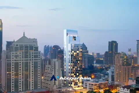 Condo à Pathum Wan, Bangkok, Thaïlande, 3 chambres № 217188