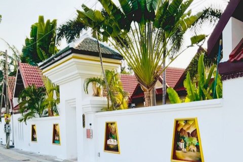 House in Pattaya, Thailand 3 bedrooms № 145420 - photo 13