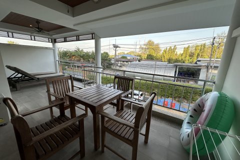 Condo in Phuket, Thailand, 2 bedrooms  № 136485 - photo 5