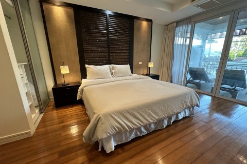 Condo in Phuket, Thailand, 2 bedrooms  № 136485 - photo 3