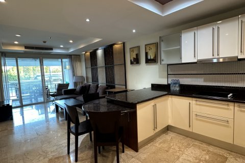 Condo in Phuket, Thailand, 2 bedrooms  № 136485 - photo 6