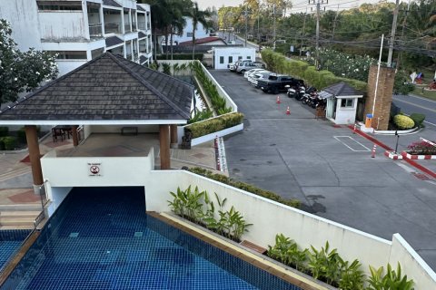 Condo in Phuket, Thailand, 2 bedrooms  № 136485 - photo 19