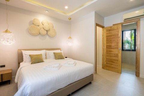 Villa in Rawai, Thailand 5 bedrooms № 154602 - photo 27