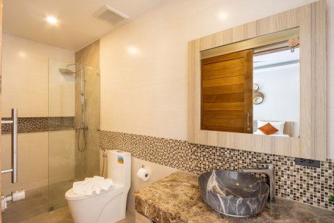 Villa in Rawai, Thailand 5 bedrooms № 154602 - photo 17