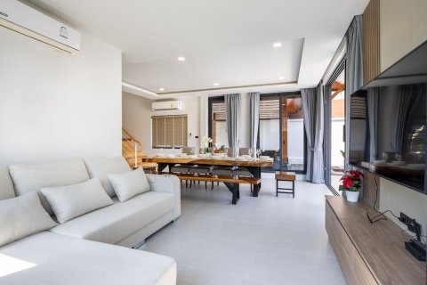 Villa in Rawai, Thailand 5 bedrooms № 154602 - photo 7