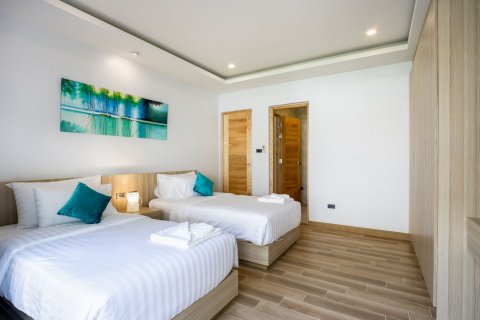 Villa in Rawai, Thailand 5 bedrooms № 154602 - photo 22