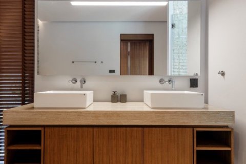 House in Bang Tao, Thailand 4 bedrooms № 154601 - photo 24