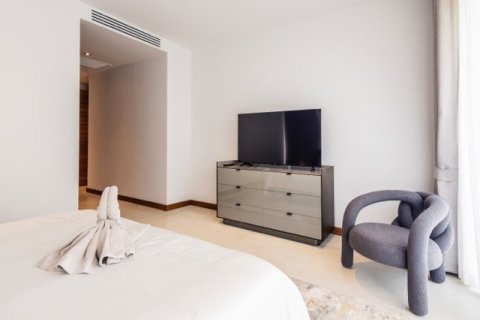 House in Bang Tao, Thailand 4 bedrooms № 154601 - photo 17