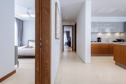 House in Bang Tao, Thailand 4 bedrooms № 154601 - photo 11