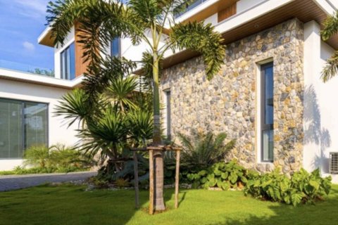 Villa in Hua Hin, Thailand 4 bedrooms № 154598 - photo 7