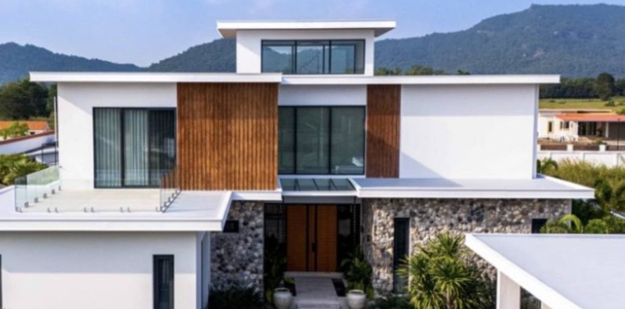 Villa in Hua Hin, Thailand 4 bedrooms № 154598