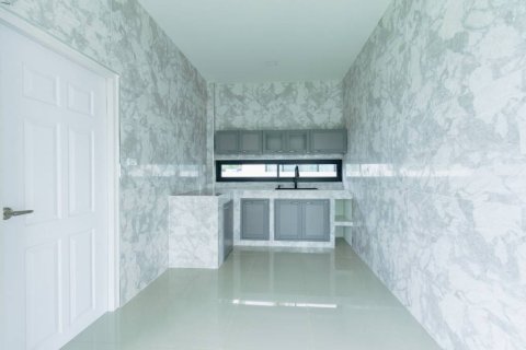 Villa in Hua Hin, Thailand 3 bedrooms № 154600 - photo 4