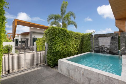 Villa in Phuket, Thailand 2 bedrooms № 146444 - photo 4