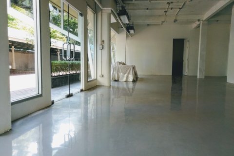 Propriété commerciale à Bangkok, Thaïlande 124.5 m2 № 200665