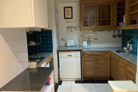 Condo à Khlong Toei, Bangkok, Thaïlande, 1 chambre № 200662 - photo 10