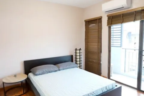 Reihenhaus in Phra Khanong, Bangkok, Thailand 3 Schlafzimmer № 216077 - Foto 11