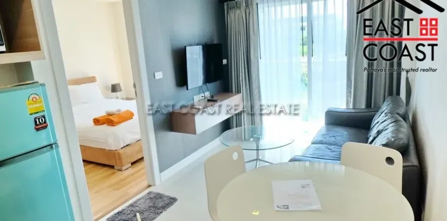 Condominio de 2 dormitorios en Pattaya, Tailandia № 212798