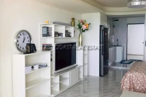 Estudio en el condominio en Jomtien Beach, Pattaya, Tailandia № 212800 - foto 15