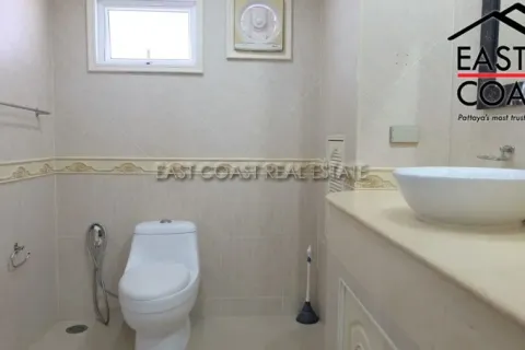 Condominio de 3 dormitorios en Pattaya, Tailandia № 212797 - foto 28