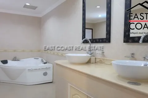 Condominio de 3 dormitorios en Pattaya, Tailandia № 212797 - foto 21