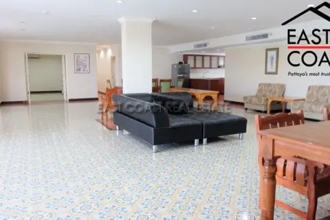 Condominio de 3 dormitorios en Pattaya, Tailandia № 212797 - foto 6