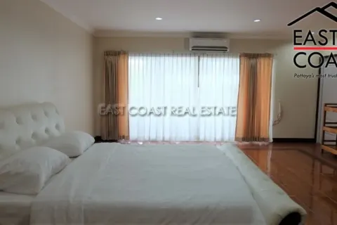 Condominio de 3 dormitorios en Pattaya, Tailandia № 212797 - foto 17