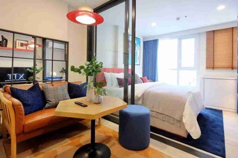 Condo in Bangkok, Thailand, 2 bedrooms № 183964 - photo 18