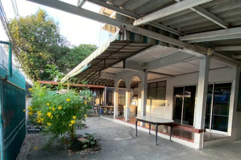 Дом в Хуай Кванге, Бангкок, Таиланд с 4 спальнями  № 173650 - фото 3