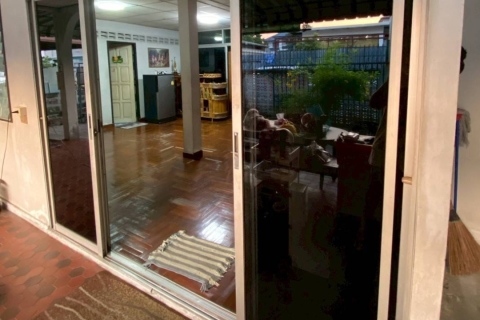 Дом в Хуай Кванге, Бангкок, Таиланд с 4 спальнями  № 173650 - фото 7