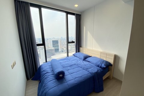 Condo in Huai Khwang, Bangkok, Thailand, 2 bedrooms  № 173649 - photo 5