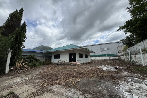 Terrain à Bang Na, Bangkok, Thaïlande 792 m2 № 173645 - photo 1