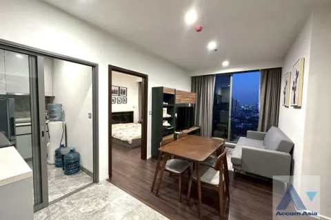 Condo in Phra Khanong, Bangkok, Thailand, 2 bedrooms  № 218881