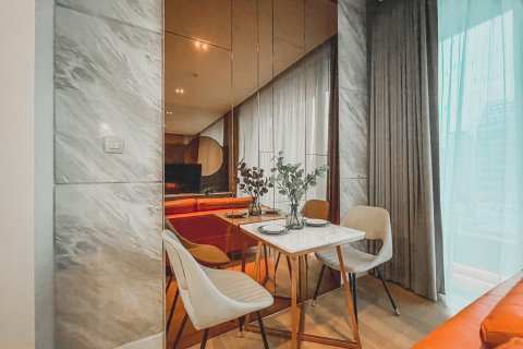 Кондоминиум с 1 спальней в Сатхоне, Бангкок, Таиланд № 143217 - фото 6