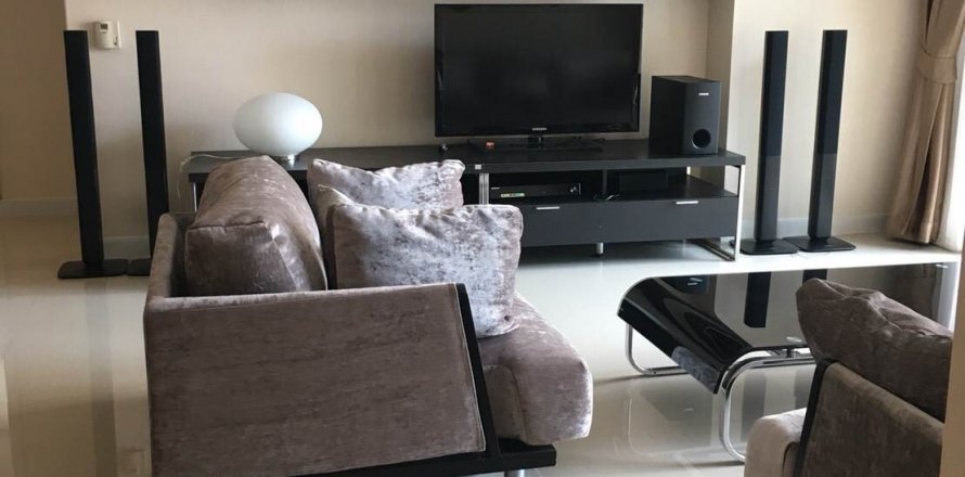 Кондоминиум с 2 спальнями в Бангкоке, Таиланд № 143218